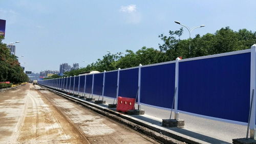 廣東深圳PVC圍擋與噴繪招牌在市政工程中的應(yīng)用及廠家直銷(xiāo)優(yōu)勢(shì)